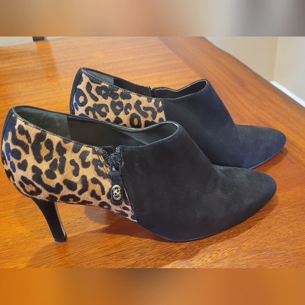 Animal print Cole Haan booties fur/suede. SEXY! NWOT. Size 9.5